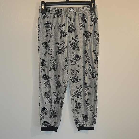 Astronaut Adventure Kids Pajama Set LOT M - Picture 3 of 4